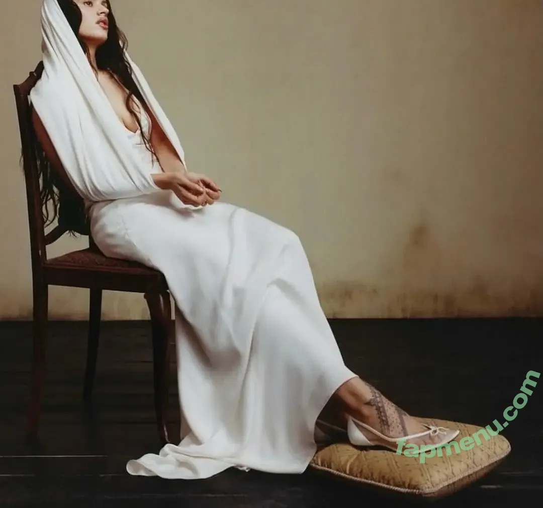 Rosalia nude photo #0276 (La Rosalía / rosalia.vt / therosaliaxo)