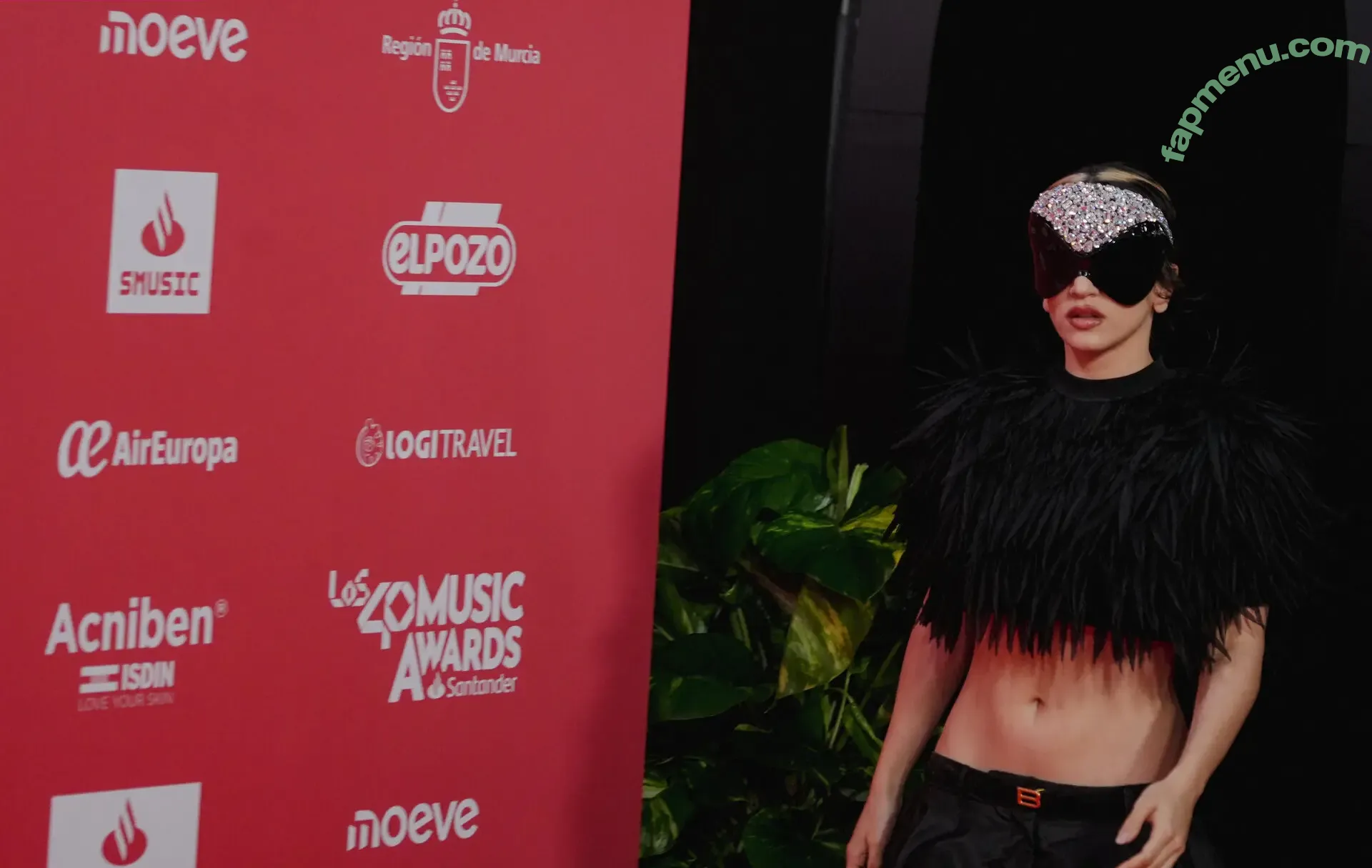 Rosalia nude photo #0284 (La Rosalía / rosalia.vt / therosaliaxo)