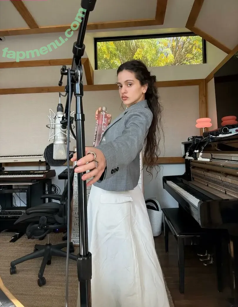 Rosalia nude photo #0295 (La Rosalía / rosalia.vt / therosaliaxo)