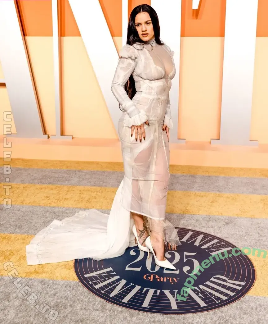 Rosalia nude photo #0306 (La Rosalía / rosalia.vt / therosaliaxo)