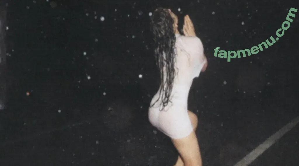 Rosalia nude photo #0338 (La Rosalía / rosalia.vt / therosaliaxo)