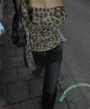 rosalie / r.osalied / sweeetrosalie nude photo #0101