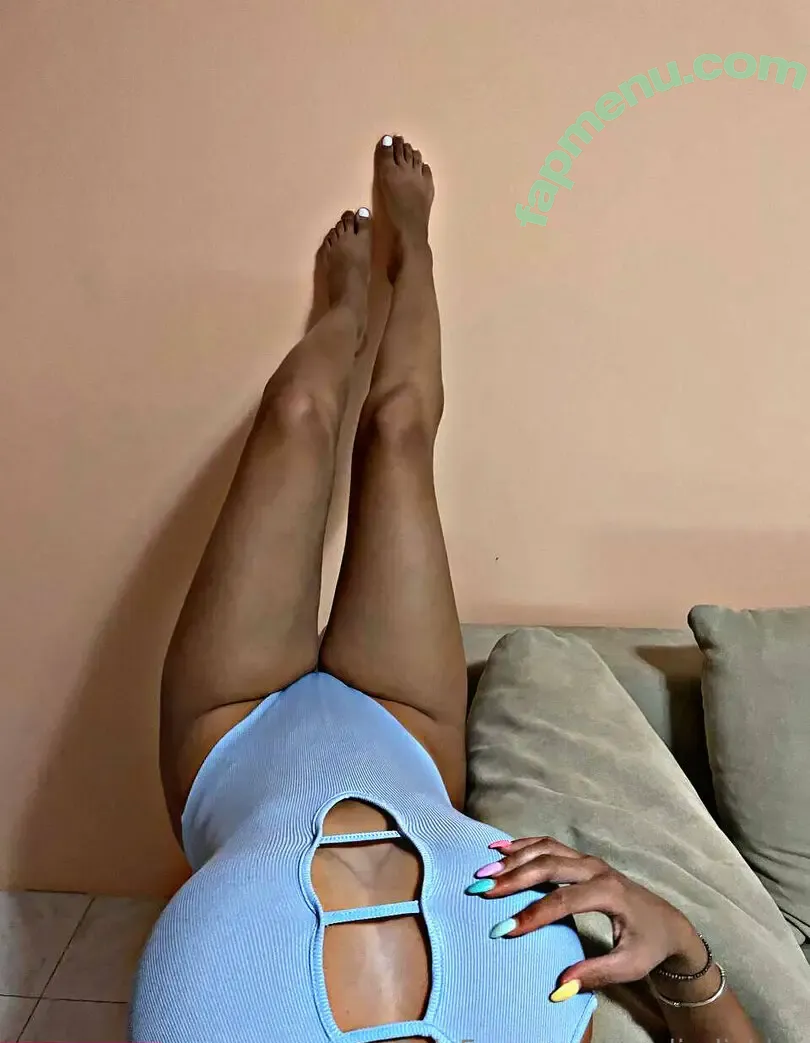 Rosalindichka nude photo #0048 (Rosalindichka)