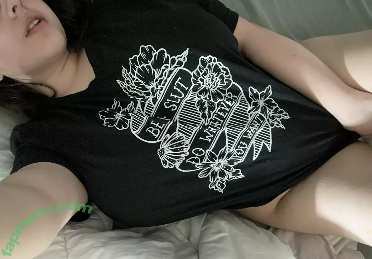 Rosaline Magdalene nude photo #0483 (marleymagdalene / rose_gallene / rosegallene)