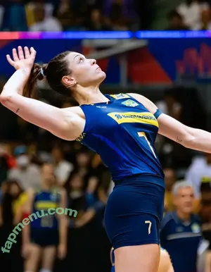 Rosamaria Montibeller / rosamariaoficial nude photo #0336