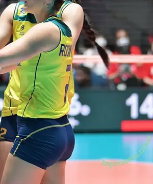 Rosamaria Montibeller / rosamariaoficial nude photo #0386