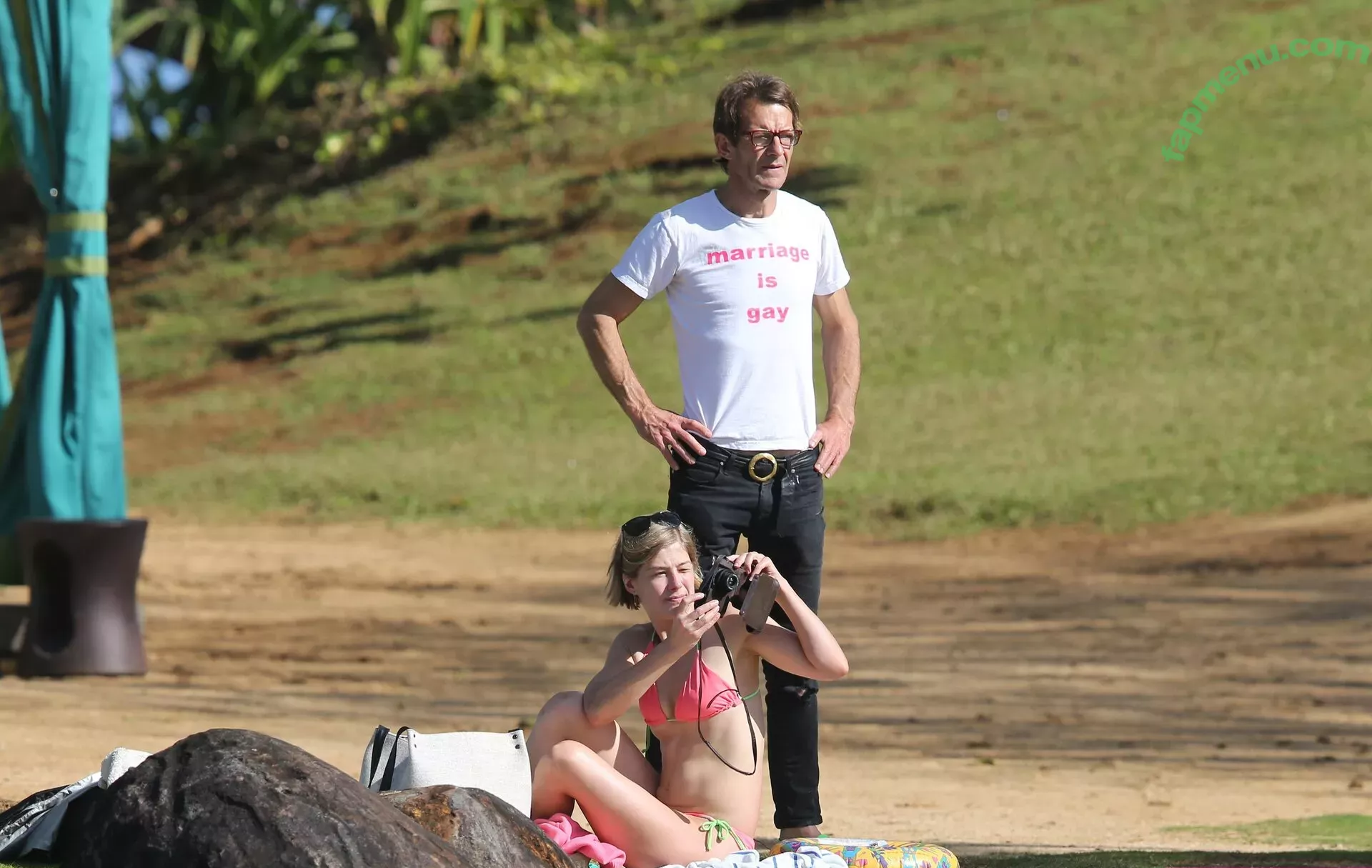 Rosamund Pike nude photo #0127 (mspike)