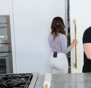 Rosanna Pansino / rosannapansino nude photo #0006