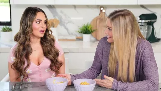 Rosanna Pansino / rosannapansino nude photo #0010