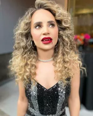 Rosanna Pansino / rosannapansino nude photo #0079