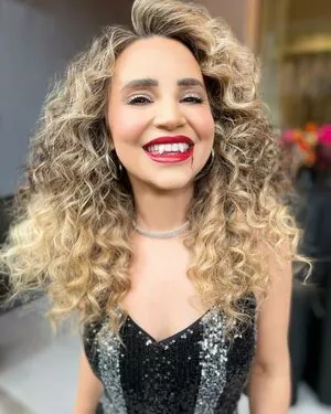 Rosanna Pansino / rosannapansino nude photo #0081