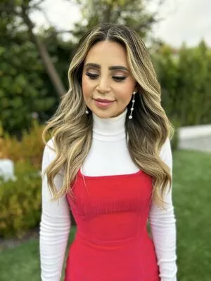 Rosanna Pansino / rosannapansino nude photo #0098