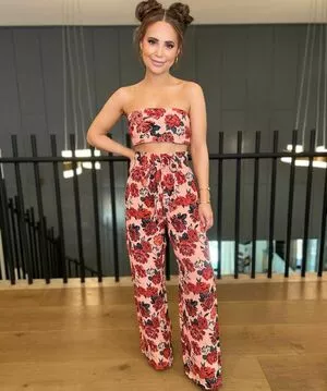 Rosanna Pansino / rosannapansino nude photo #0127