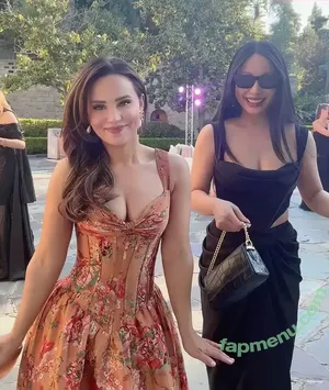 Rosanna Pansino / rosannapansino nude photo #0584
