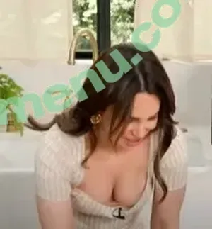 Rosanna Pansino / rosannapansino nude photo #0585