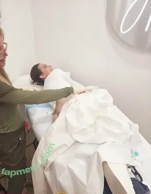 Rosanna Pansino / rosannapansino nude photo #0665