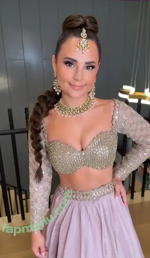 Rosanna Pansino / rosannapansino nude photo #0668