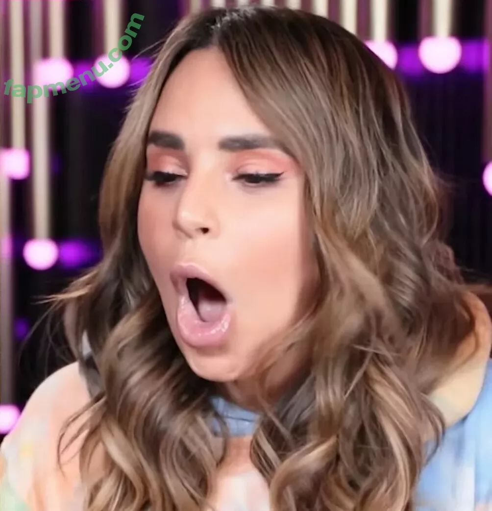 Rosanna Pansino nude photo #0038 (rosannapansino)