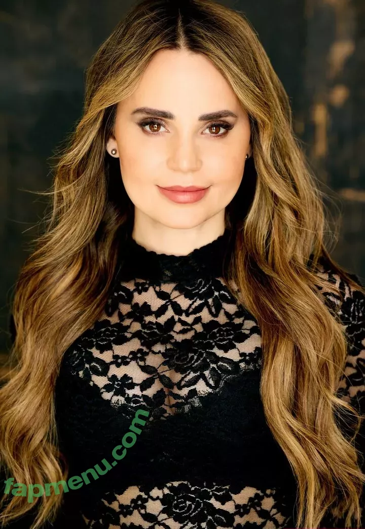 Rosanna Pansino nude photo #0041 (rosannapansino)