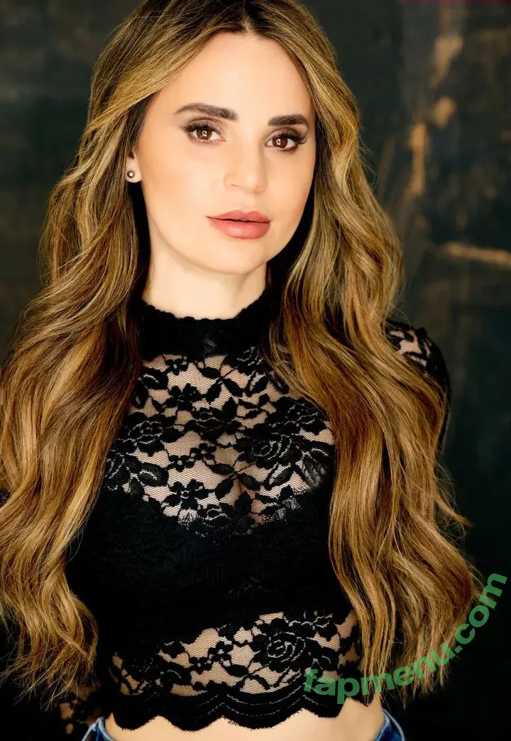 Rosanna Pansino nude photo #0042 (rosannapansino)