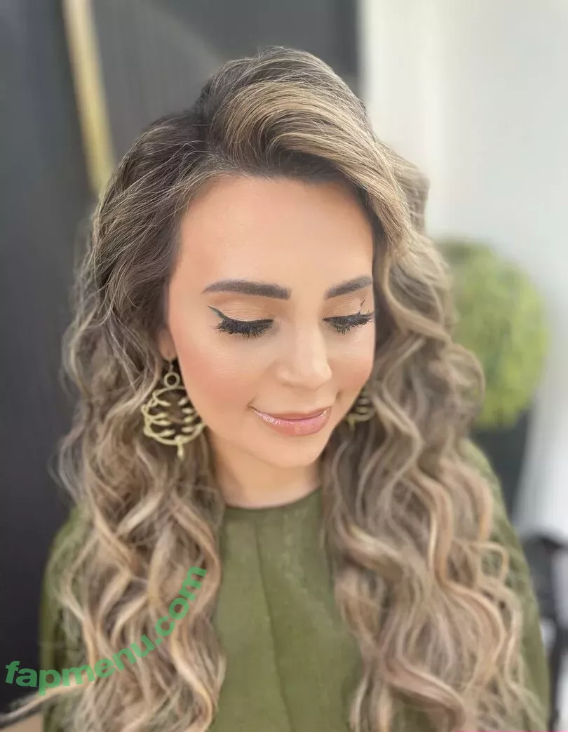 Rosanna Pansino nude photo #0061 (rosannapansino)