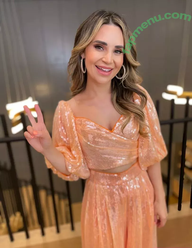 Rosanna Pansino nude photo #0068 (rosannapansino)