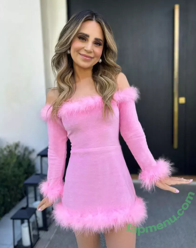 Rosanna Pansino nude photo #0118 (rosannapansino)