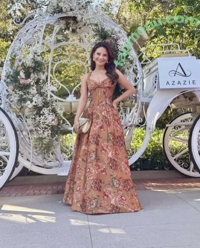 Rosanna Pansino nude photo #0579 (rosannapansino)