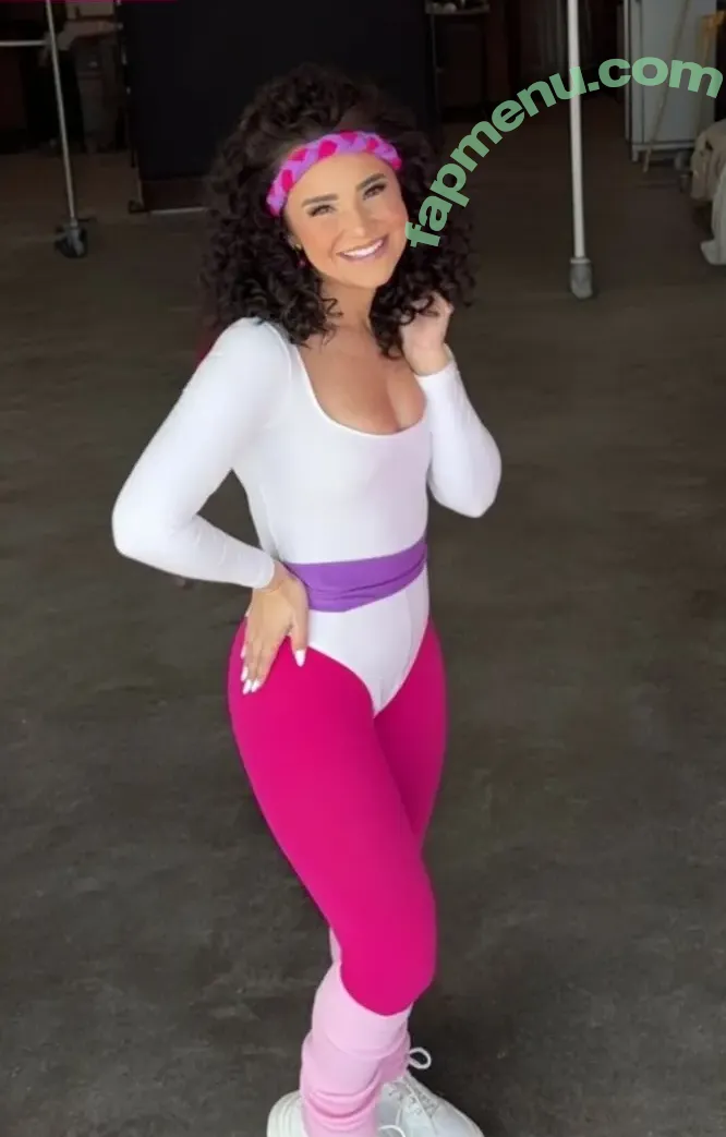 Rosanna Pansino nude photo #0703 (rosannapansino)