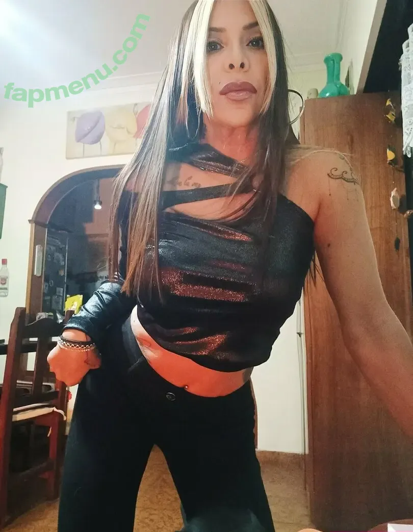 rosario.fox nude photo #0037 (rosario.fox)