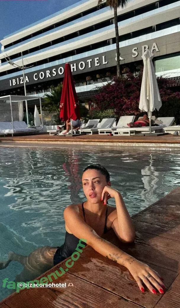 Rosario Matew nude photo #0291 (rosariomatew)