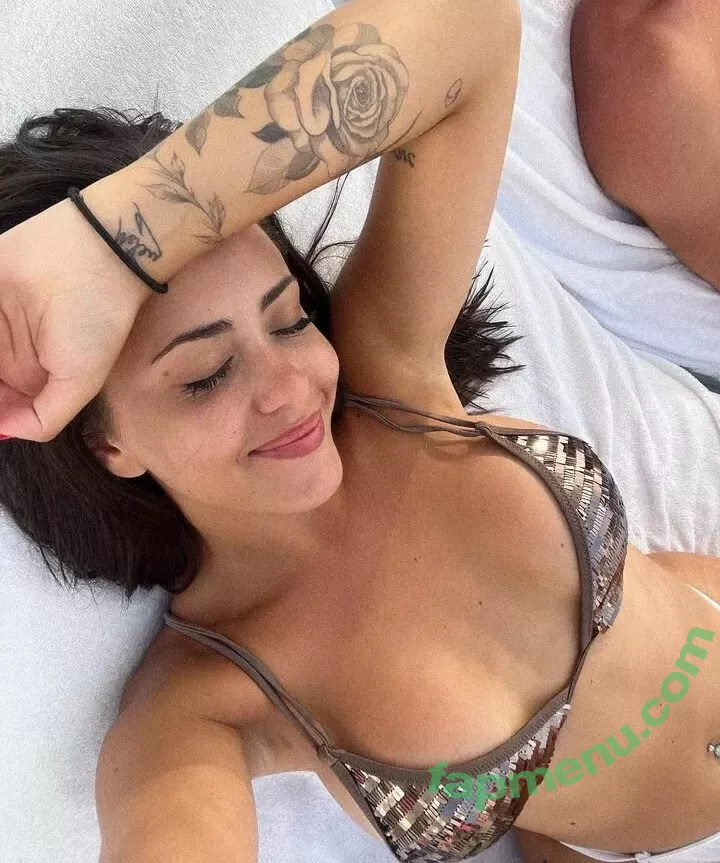 Rosario Matew nude photo #0297 (rosariomatew)