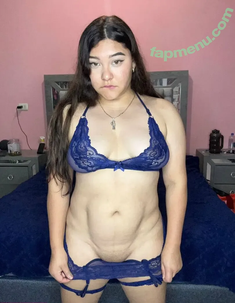 Rosariosantos nude photo #0001 (Rosariosantos)