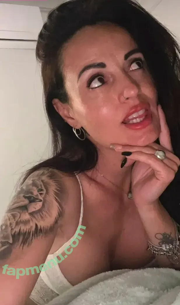 Rosatiktok Rosa Milla nude photo #0003 (rosatiktok / rosayjose02)