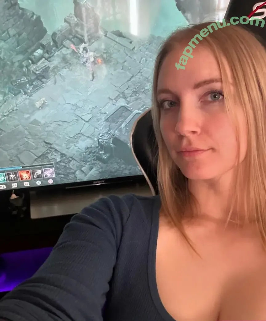 Rose nude photo #0029 (d4rth_rose / d4rthrose)