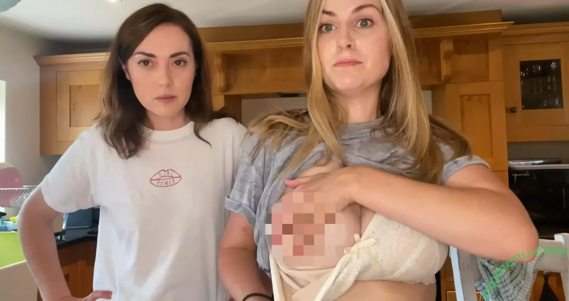 Rose And Rosie nude photo #0027 (loverose0 / roseellendix)