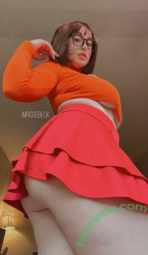 Rose Beck nude photo #0467 (imrosebeck / rosebeckart)