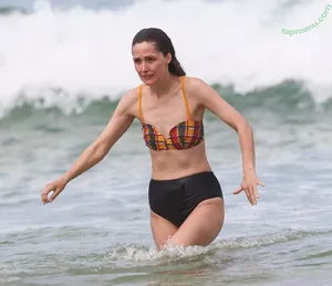 Rose Byrne / fullyrosebyrne nude photo #0207