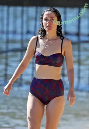 Rose Byrne / fullyrosebyrne nude photo #0265