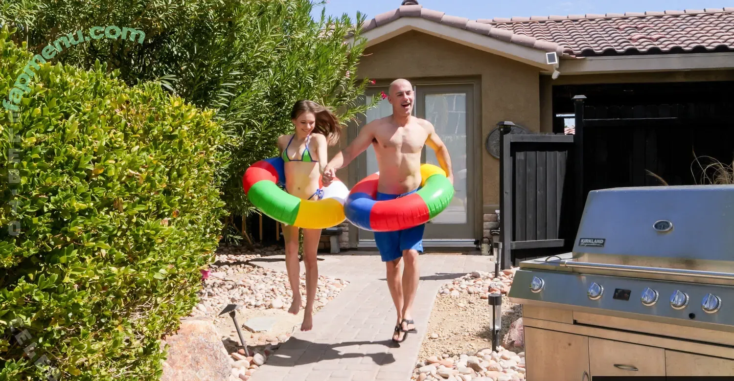 Rose Carter nude photo #0281 (rosecaarter / rosecarter)