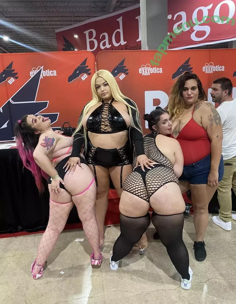 rose_d_kush nude photo #0045 (rosedkush__)