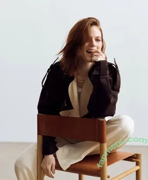 Rose Leslie / roseleslie_got nude photo #0061