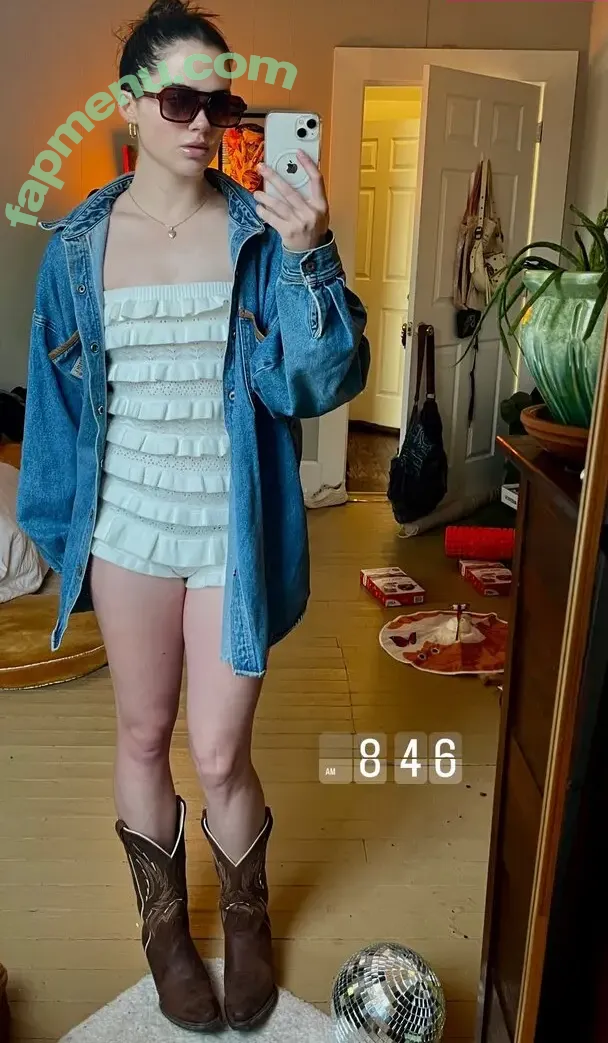 Rose Ruland nude photo #0003 (RoseRuland)