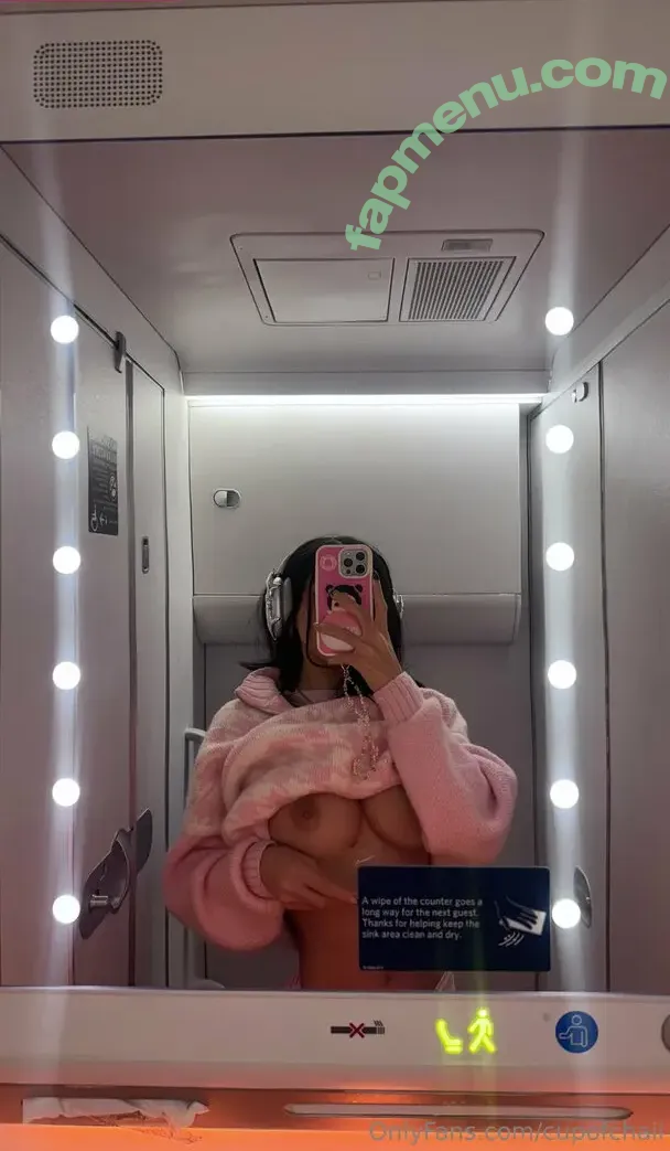 Rose Zara nude photo #0001 (cupofchaii / cupofchaiii / rose.zara)