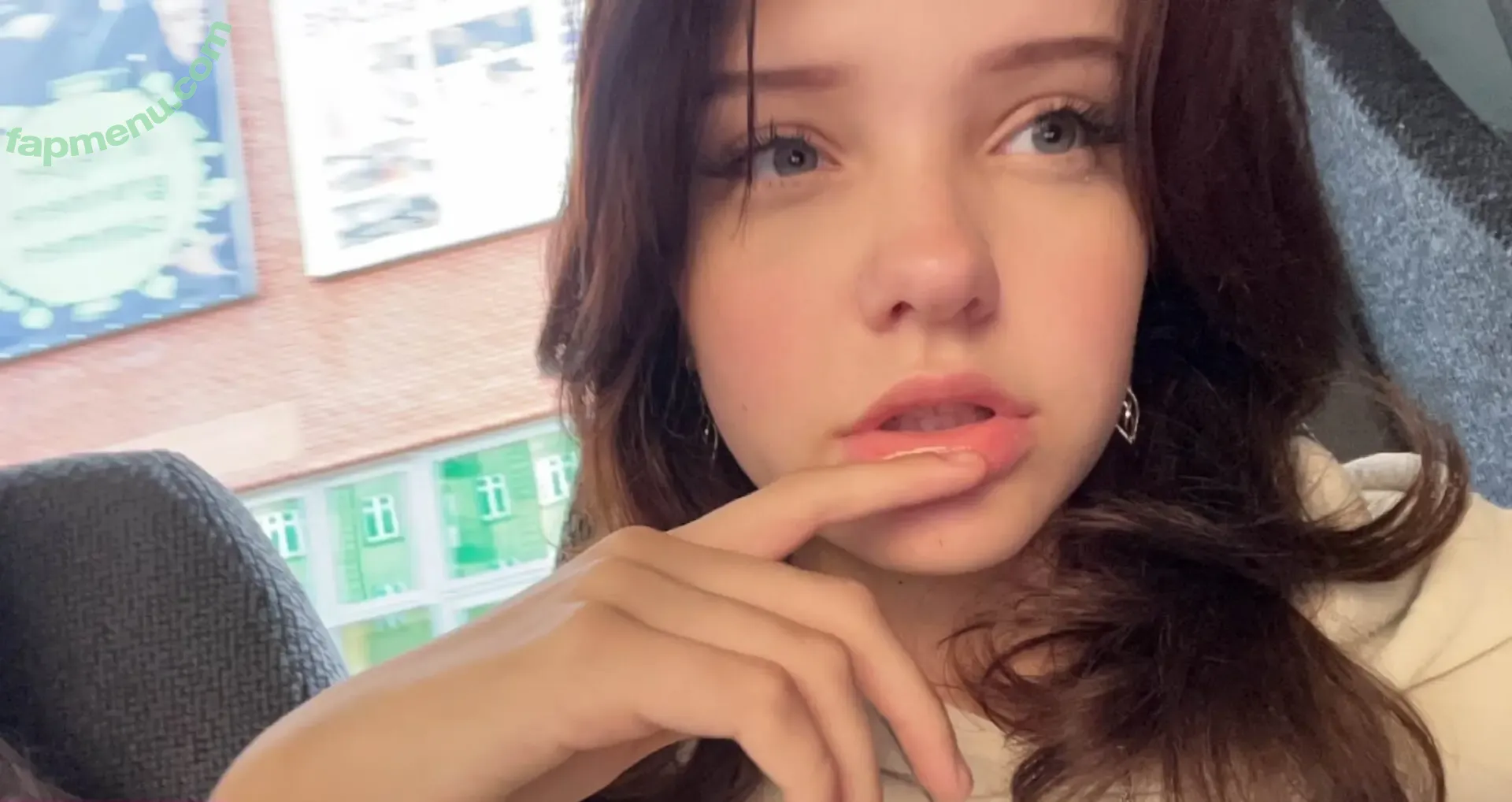 Rose4yu_ nude photo #0009 (Rosee4yu / rose4you__)