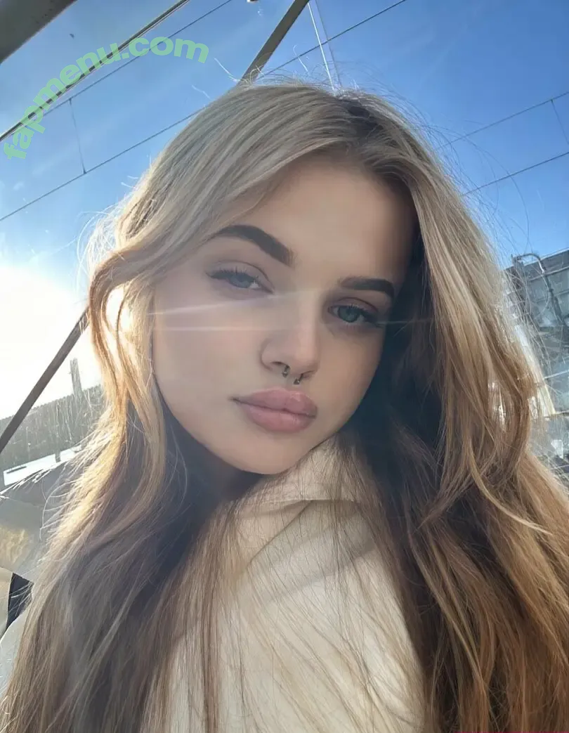 roselin.de nude photo #0028 (Roselinde0F / roselinde.de)