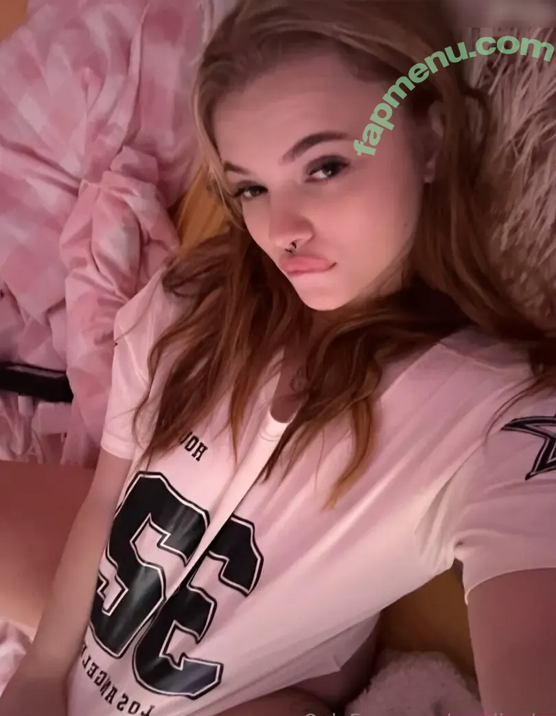 roselin.de nude photo #0160 (roselin_dey)
