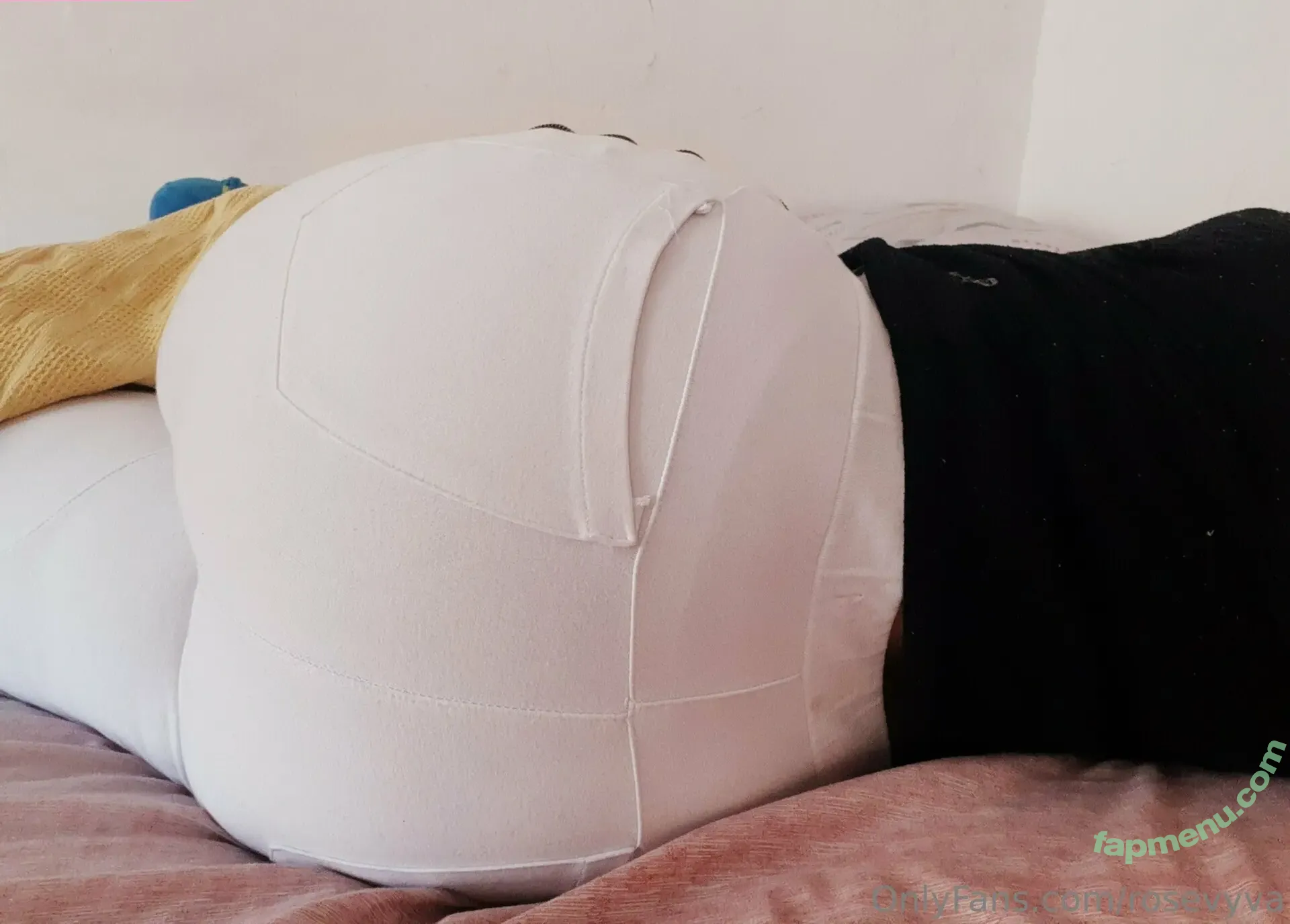 rosevyva nude photo #0029 (rosevyva)