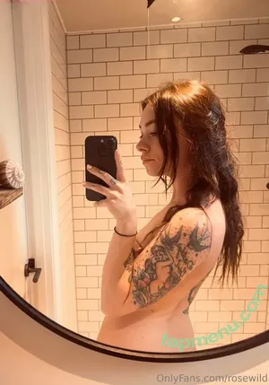rosewild / rosewildfargo nude photo #0046