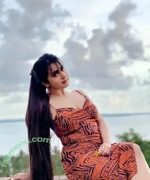 Roshni Walia / roshniwaliaa nude photo #0043